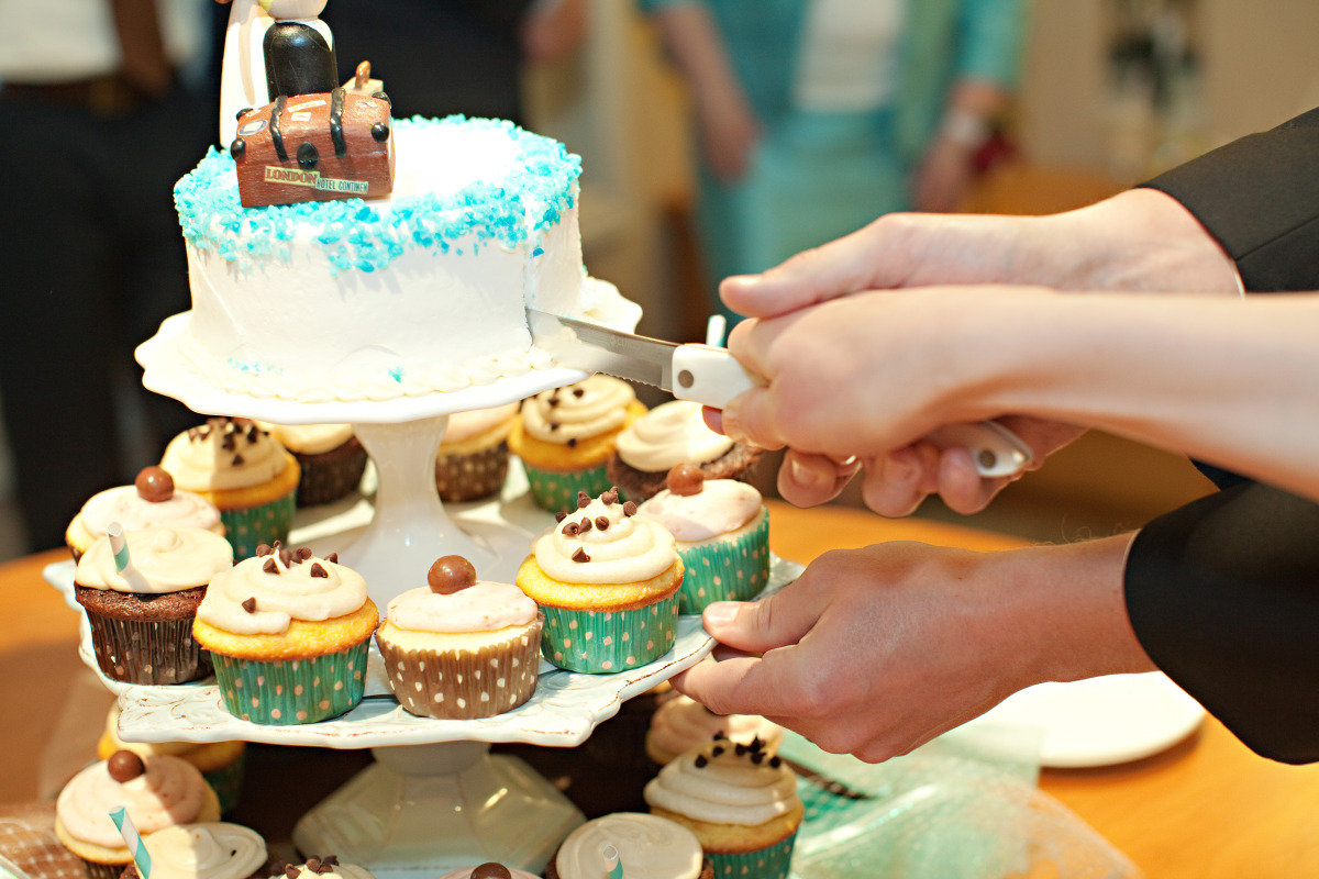 Cupcake Wedding Cake - 04